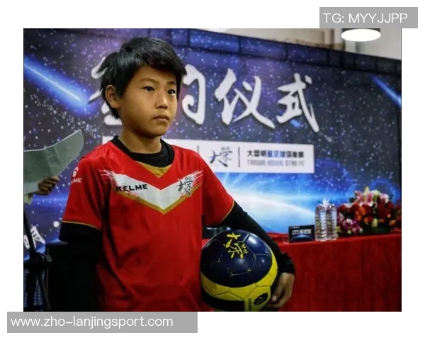 全面提升青少年足球技能的系统化训练方案与实施策略探讨